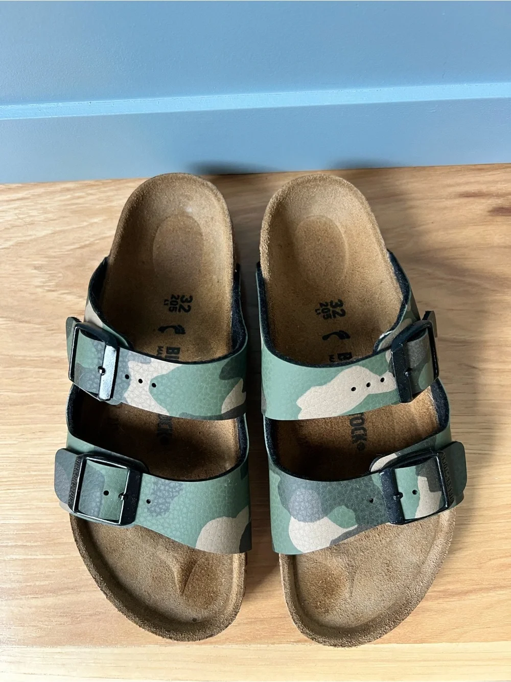 Birkenstock Arizona Kids Camouflage Sandals - Camo Green, size 32 EU